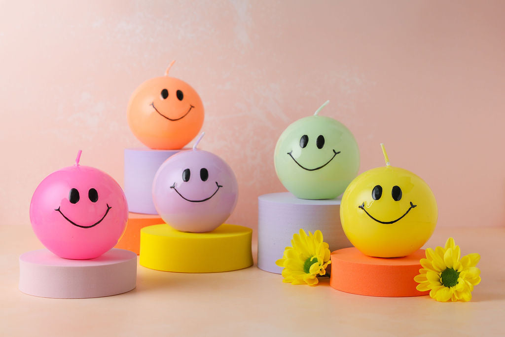 Smiley Kaars Hot Orange - Verpakt per 6 stuks